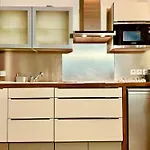 Notre Dame & Comfortable Accommodation Short Breaks