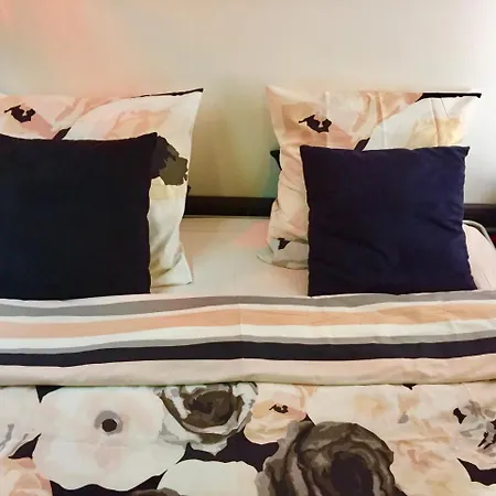Apartment Design Notre Dame & Comfortable Short Breaks